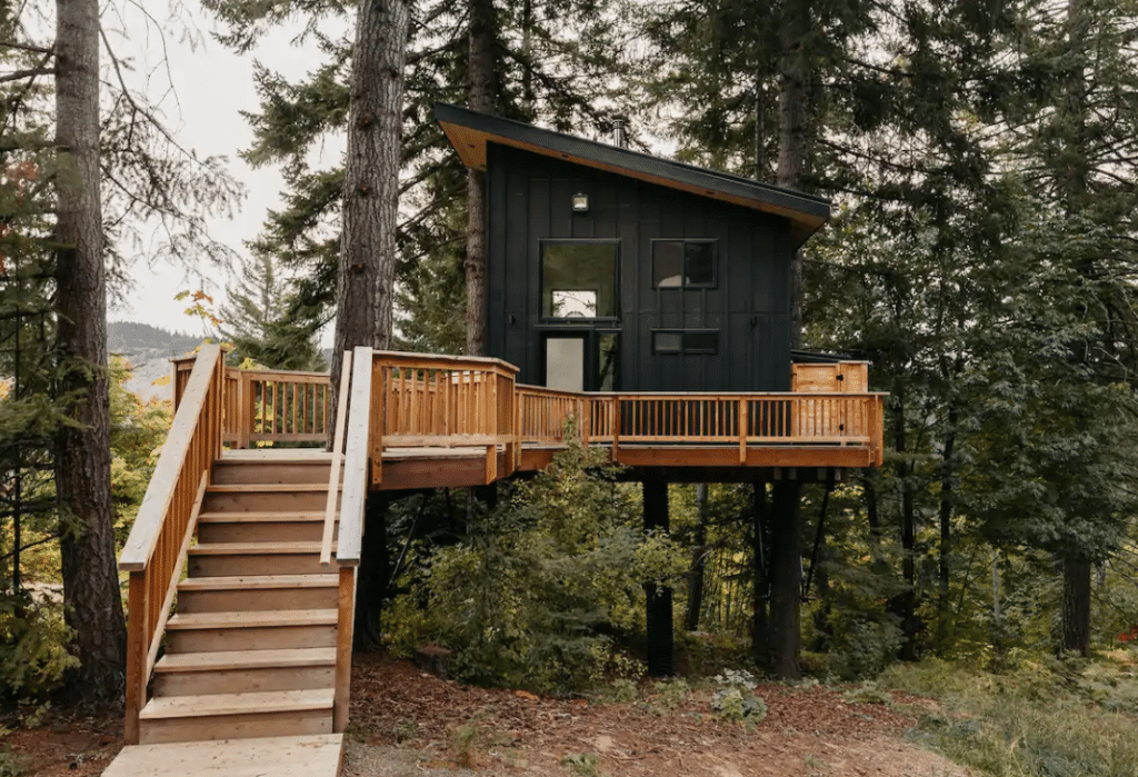 The 16 Best Treehouse Rentals in Washington State